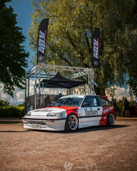 Honda Civic Turtkul - valokuva 4