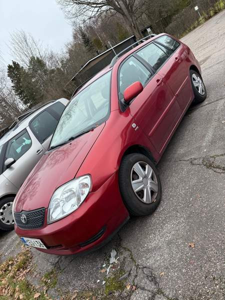 Toyota Corolla Helsinki - valokuva 1