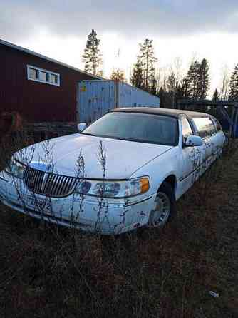 Lincoln Town Car Ювяскюля