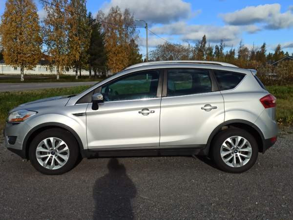 Ford Kuga Pyhäjoki - valokuva 4