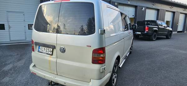 Volkswagen Transporter Торнио - изображение 3