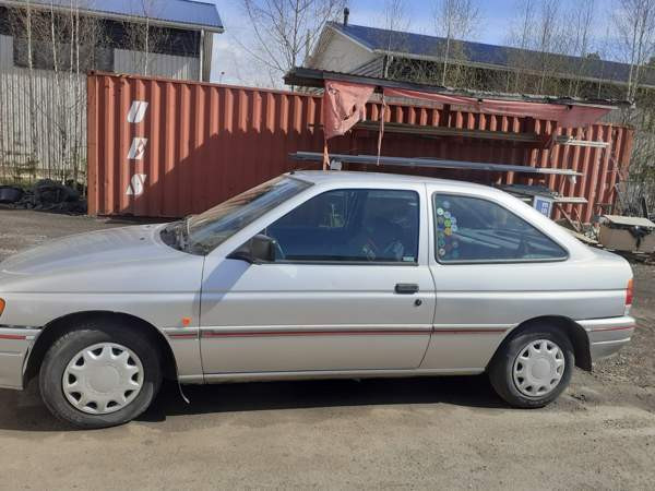 Ford Escort Harjavalta - valokuva 4