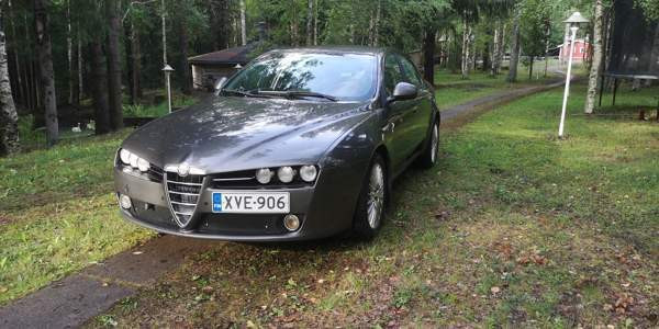 Alfa Romeo 159 Лохья - изображение 4