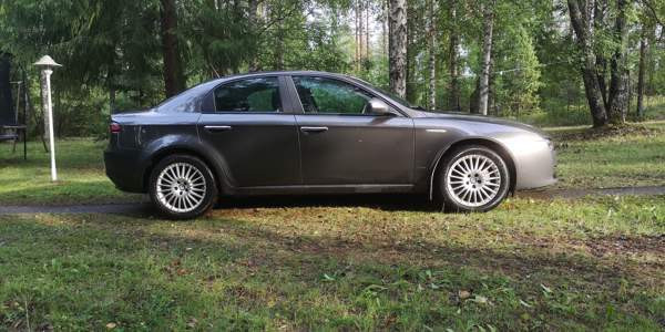 Alfa Romeo 159 Лохья - изображение 2