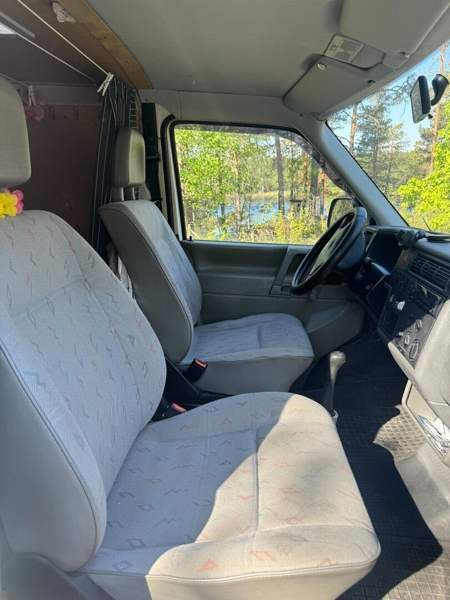 Volkswagen Transporter Sarov - valokuva 7