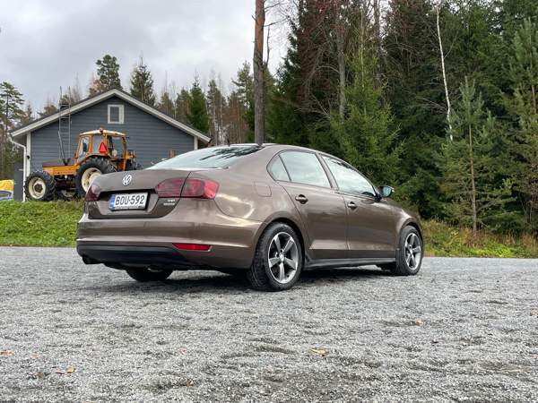 Volkswagen Jetta Нокиа - изображение 4