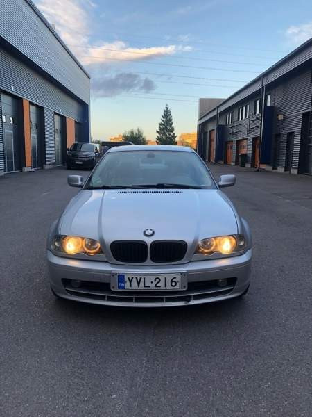 BMW 323 Helsinki - valokuva 6