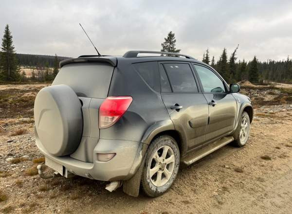 Toyota RAV4 Jyväskylä - valokuva 8