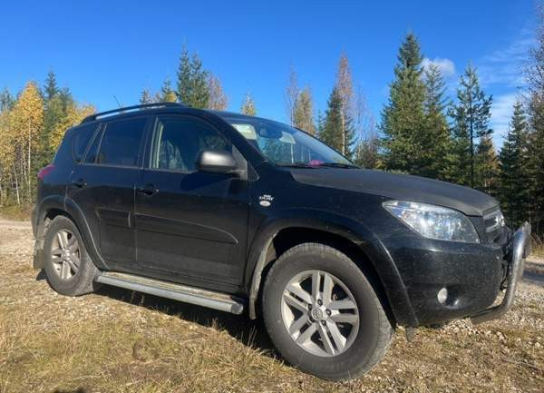 Toyota RAV4 Jyväskylä - valokuva 1