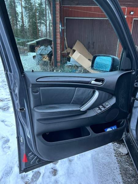 BMW X5 Äänekoski - valokuva 6