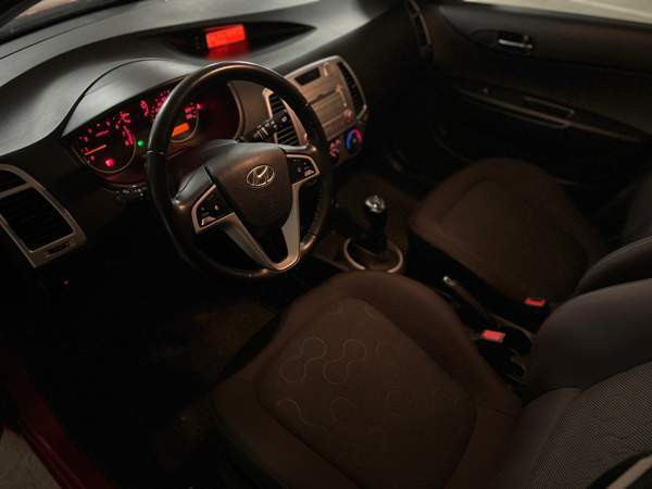 Hyundai i20 Helsinki - valokuva 6