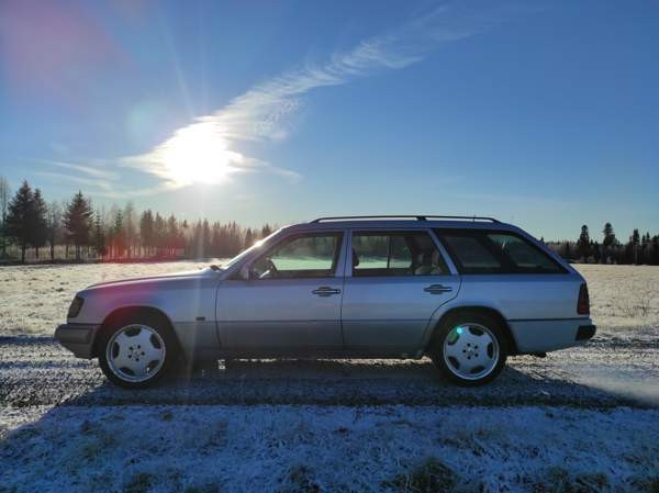 Mercedes-Benz E Taivalkoski - valokuva 3