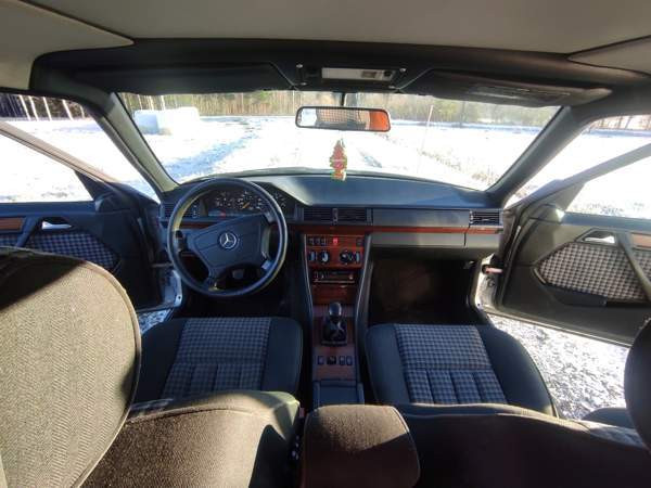 Mercedes-Benz E Taivalkoski - valokuva 7