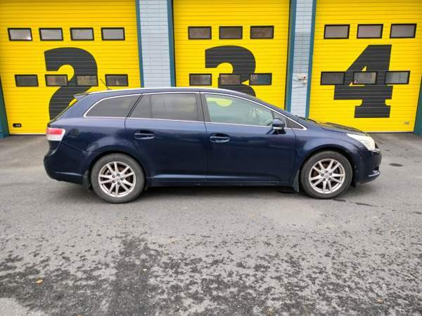 Toyota Avensis Pälkäne - valokuva 2