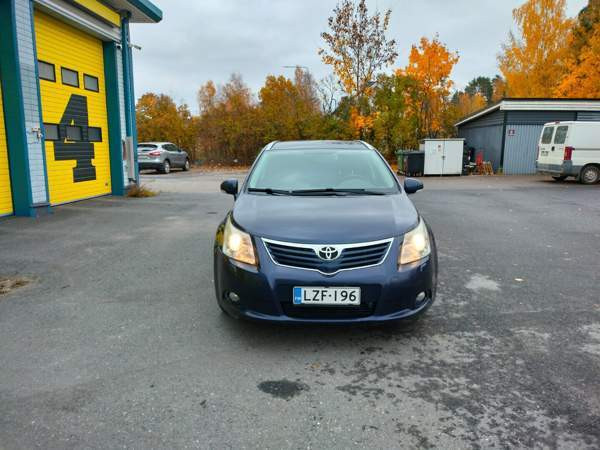 Toyota Avensis Pälkäne - valokuva 5