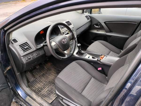 Toyota Avensis Pälkäne - valokuva 7