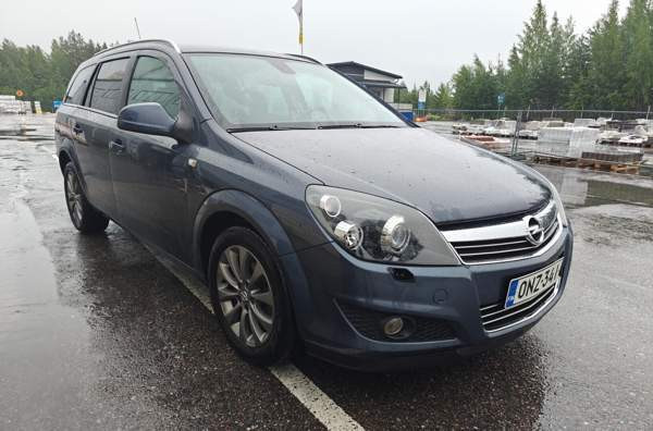 Opel Astra Tuusula - valokuva 1