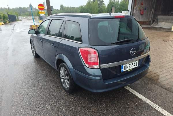 Opel Astra Tuusula - valokuva 4