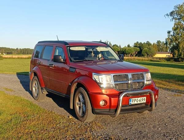 Dodge Nitro Ylivieska - valokuva 2