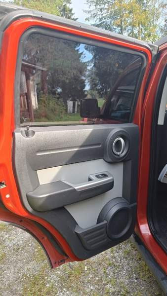 Dodge Nitro Ylivieska - valokuva 8