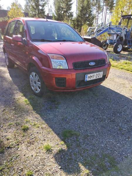 Ford Fusion Kyiv Oblast - valokuva 1