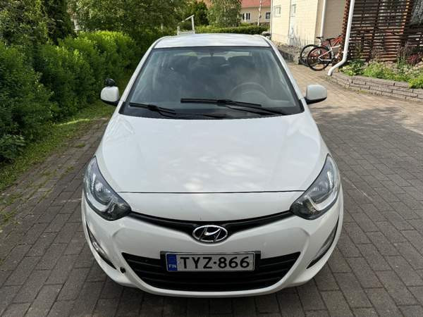 Hyundai i20 Lieto - valokuva 2