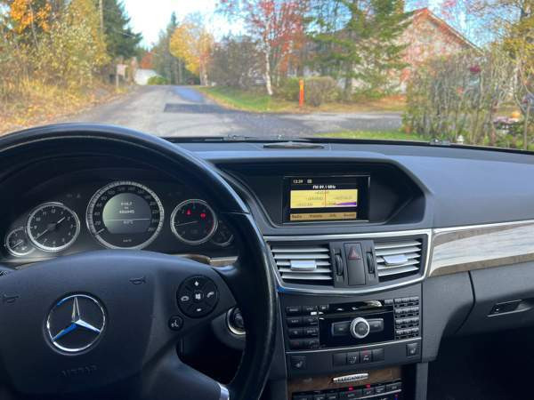Mercedes-Benz E Kuopio - valokuva 3