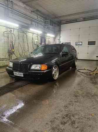 Mercedes-Benz C Йоэнсуу