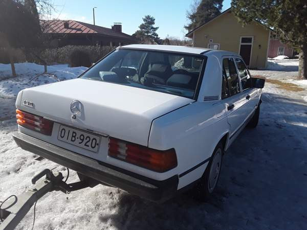 Mercedes-Benz 190 Vaasa - valokuva 2