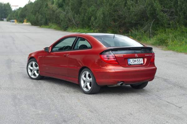 Mercedes-Benz C Tampere - valokuva 3