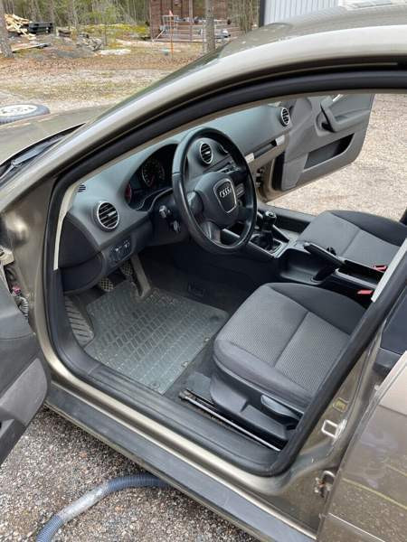 Audi A3 Раума - изображение 4