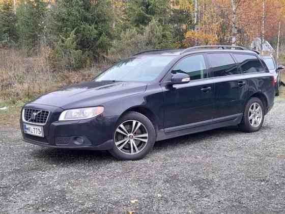Volvo V70 Tuusniemi