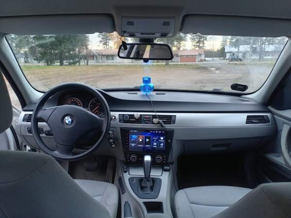 BMW 320 Vaala - valokuva 8