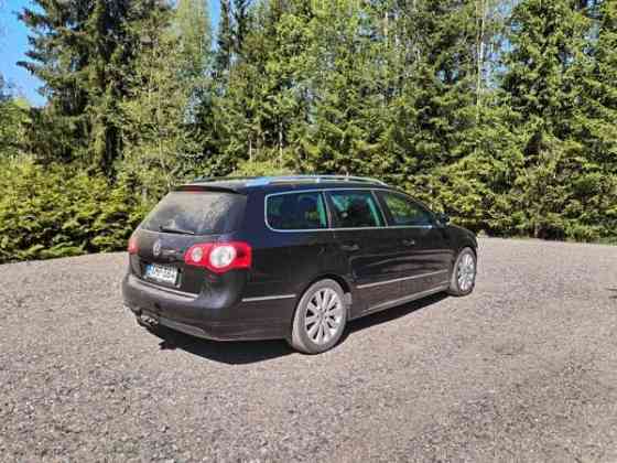 Volkswagen Passat Maentsaelae