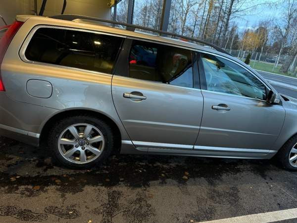 Volvo V70 Оулу - изображение 3