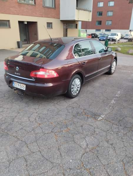 Skoda Superb Hamina - valokuva 4