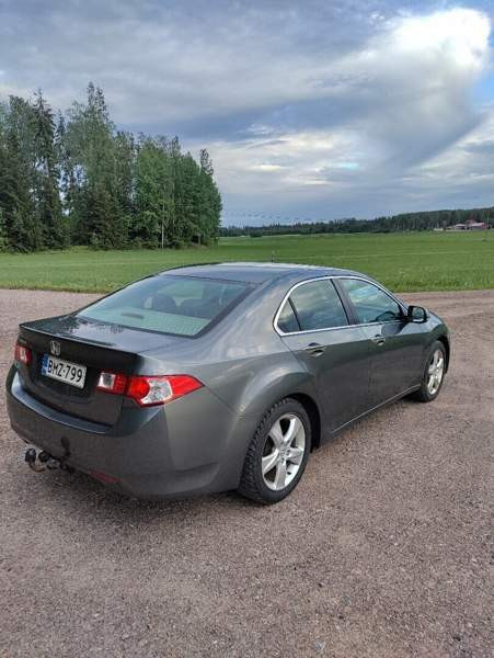 Honda Accord Lovisa - valokuva 5