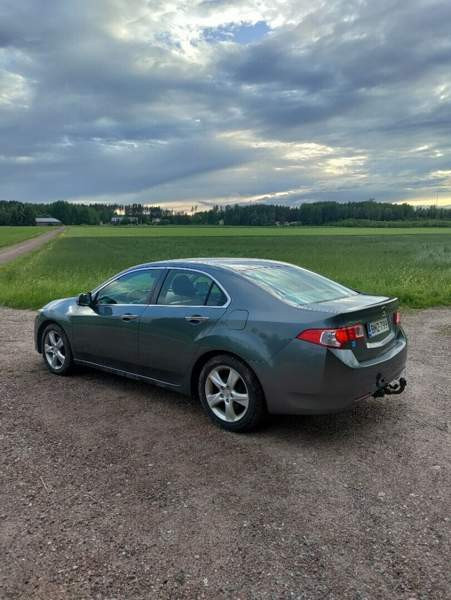 Honda Accord Lovisa - valokuva 3