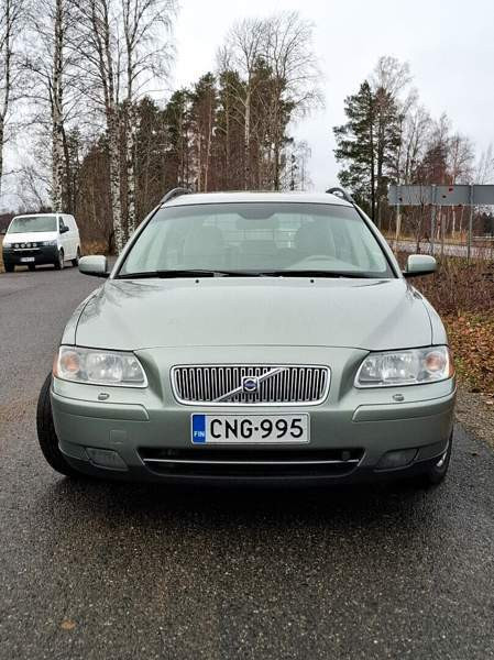 Volvo V70 Kuopio - valokuva 3