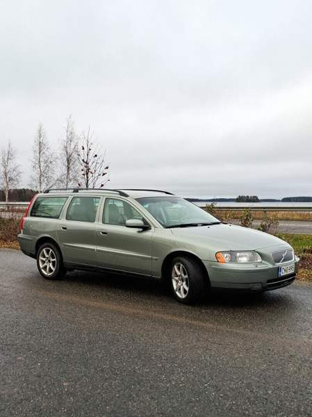 Volvo V70 Kuopio - valokuva 1