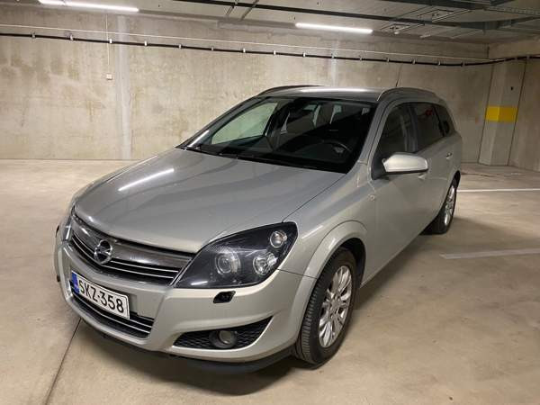 Opel Astra Helsinki - valokuva 1