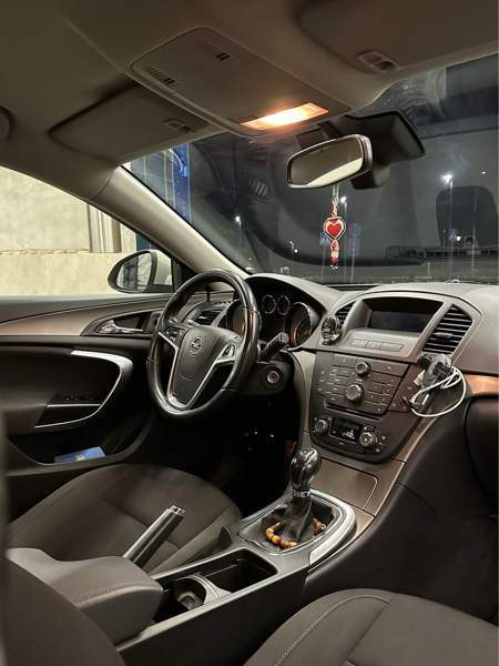 Opel Insignia Glebychevo - valokuva 6