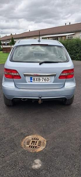 Mercedes-Benz B Sredneuralsk - valokuva 3