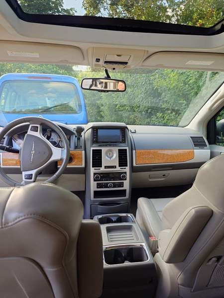 Chrysler Grand Voyager Pirkkala - valokuva 4