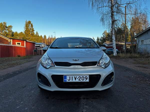 Kia Rio Чукотский АО - изображение 2