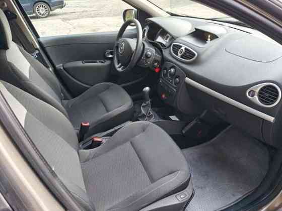 Renault Clio Ювяскюля