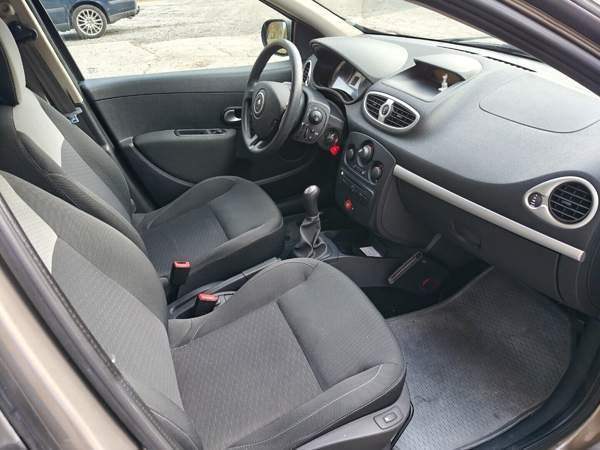 Renault Clio Jyväskylä - valokuva 5