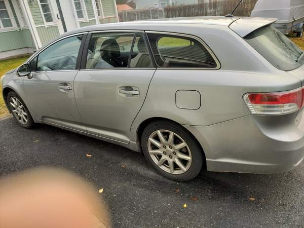 Toyota Avensis Oulu - photo 4