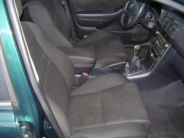 Toyota Avensis Валкеакоски - изображение 4