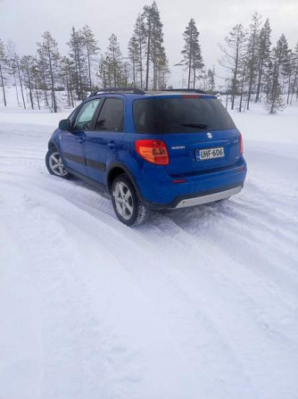 Suzuki SX4 Kuusamo - valokuva 2